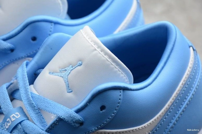 Rep TBK Low UNC AO9944-441 (W) Jordan Air 1 0822